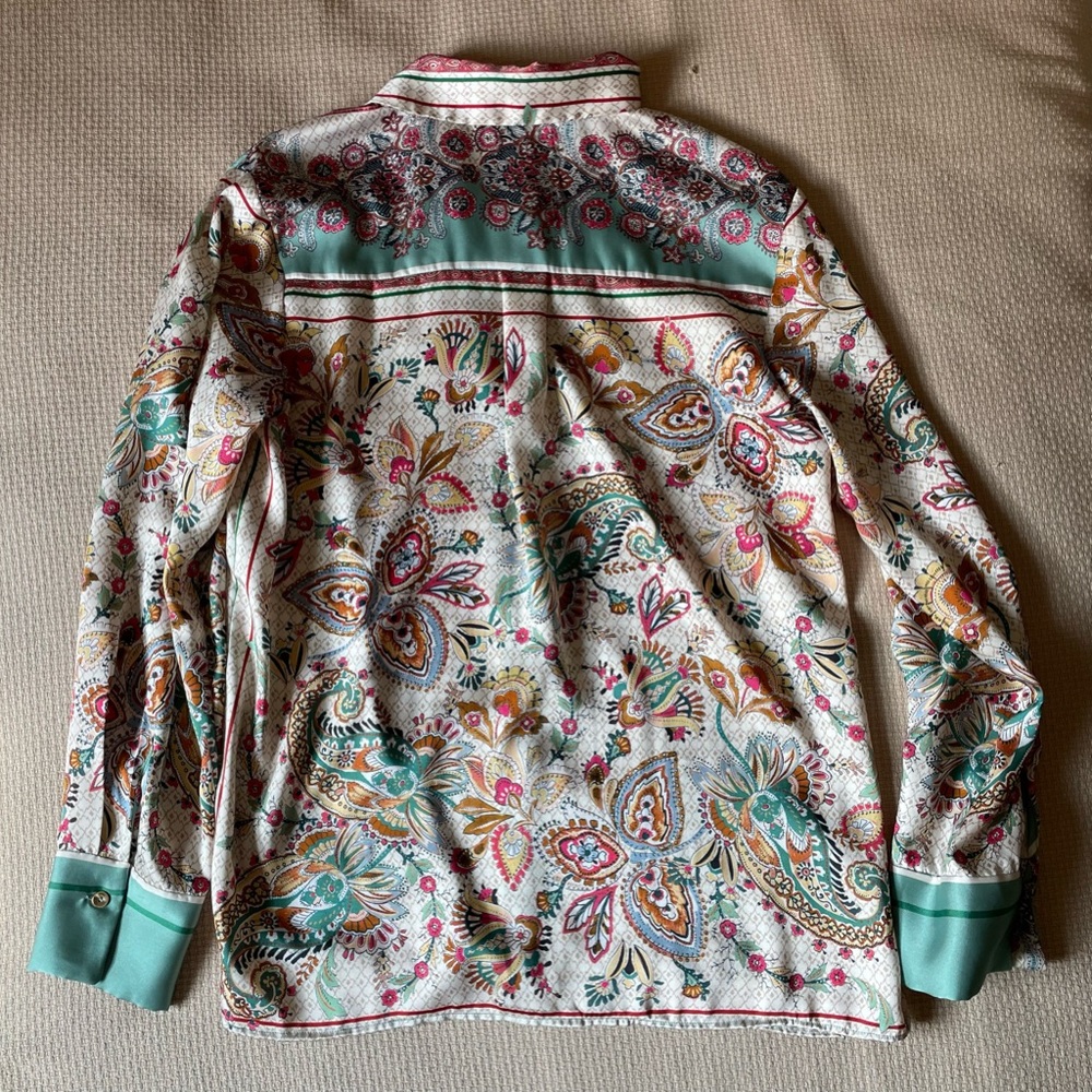 Zara printed button down - Picture 3 of 4